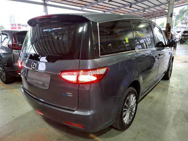 『實車實圖 實車實價』IK 360環景 TCS ESP 8人座配備齊全 一手車 氣氛佳 品質保證 寶佳汽車歡迎您來電  第18張相片