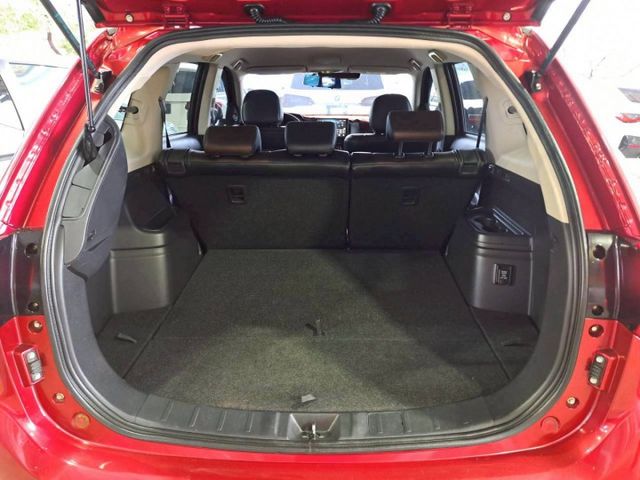 『實車實圖 實車實價』IK ACC LDWS TCS 旗艦版配備齊全 一手車 氣氛佳 品質保證 寶佳汽車歡迎您來電  第15張相片