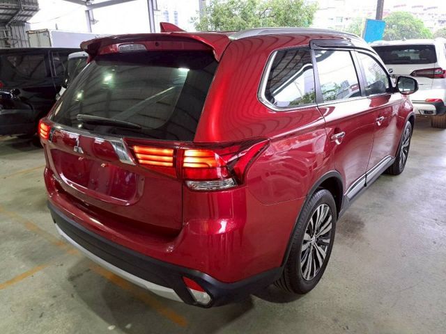 『實車實圖 實車實價』IK ACC LDWS TCS 旗艦版配備齊全 一手車 氣氛佳 品質保證 寶佳汽車歡迎您來電  第18張相片