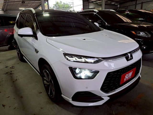 『實車實圖 實車實價』IK 360度環景 抬頭 自動停車 智行版配備齊全 一手車 氣氛佳 品質保證 寶佳汽車歡迎您來電  第3張相片