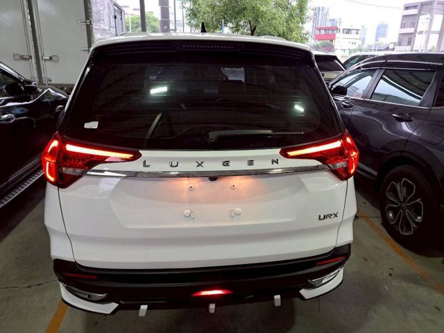 『實車實圖 實車實價』IK 360度環景 抬頭 自動停車 智行版配備齊全 一手車 氣氛佳 品質保證 寶佳汽車歡迎您來電  第17張相片