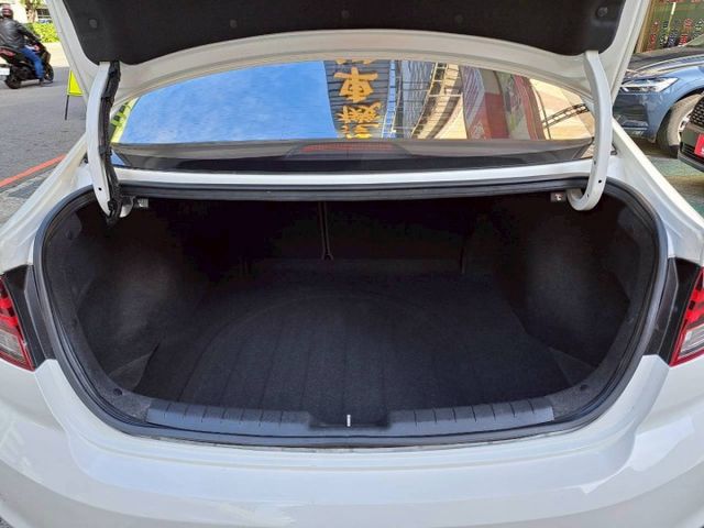 『實車實圖 實車實價』 正一手車 氣氛佳 非惡操車款 第三方專業認證原廠專業保固 寶佳汽車歡迎您來電  第15張相片