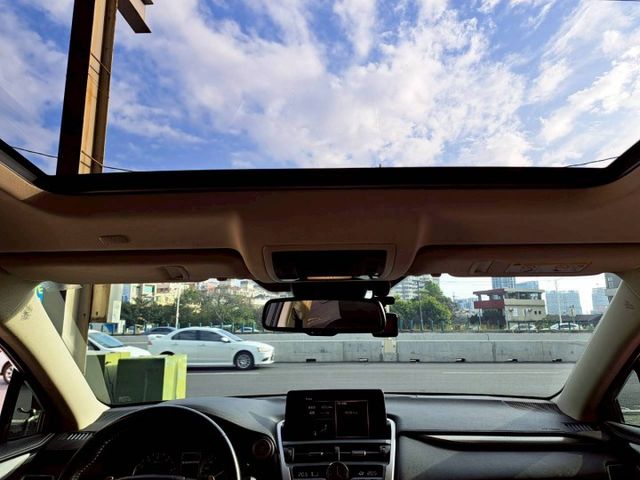 『實車實圖 實車實價』IK LTA PCS TCS TPMS 豪華版配備齊全 一手車氣氛佳 品質保證 寶佳汽車歡迎您來電  第10張相片