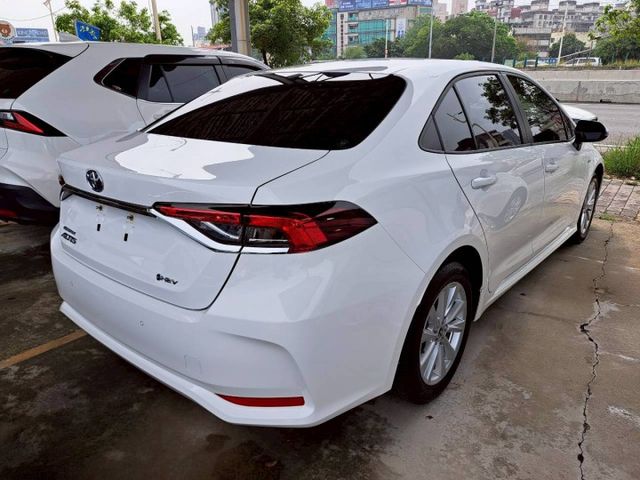 『實車實圖 實車實價』IK ACC LWDS TCS 尊爵版配備齊全 一手車氣氛佳 品質保證 寶佳汽車歡迎您來電  第18張相片