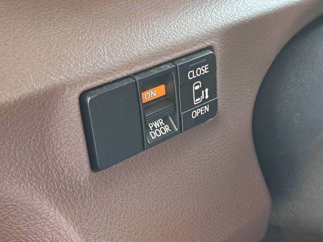 『實車實圖 實車實價』IK LWDS ACC TCS 單滑門豪華+版配備齊全 一手車氣氛佳 品質保證 寶佳汽車歡迎您來電  第10張相片