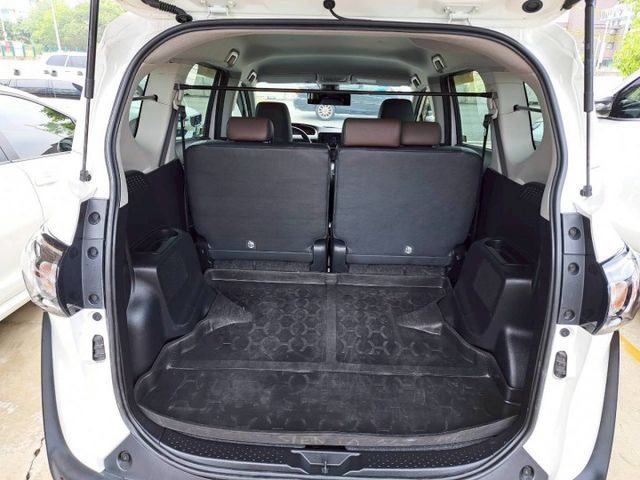 『實車實圖 實車實價』IK LWDS ACC TCS 單滑門豪華+版配備齊全 一手車氣氛佳 品質保證 寶佳汽車歡迎您來電  第15張相片