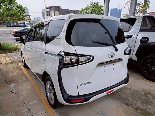 『實車實圖 實車實價』IK LWDS ACC TCS 單滑門豪華+版配備齊全 一手車氣氛佳 品質保證 寶佳汽車歡迎您來電  第16張相片