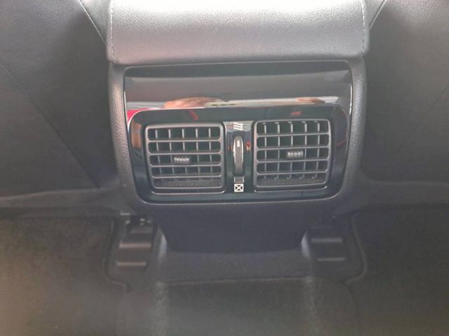 『實車實圖 實車實價』TCS TV GPS TPMS 豪華版配備齊全 一手車氣氛佳 品質保證 寶佳汽車歡迎您來電  第13張相片