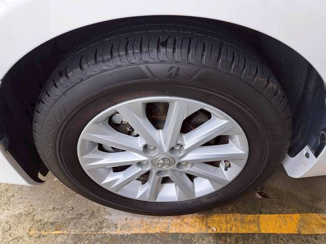 『實車實圖 實車實價』TCS TV GPS TPMS 豪華版配備齊全 一手車氣氛佳 品質保證 寶佳汽車歡迎您來電  第20張相片