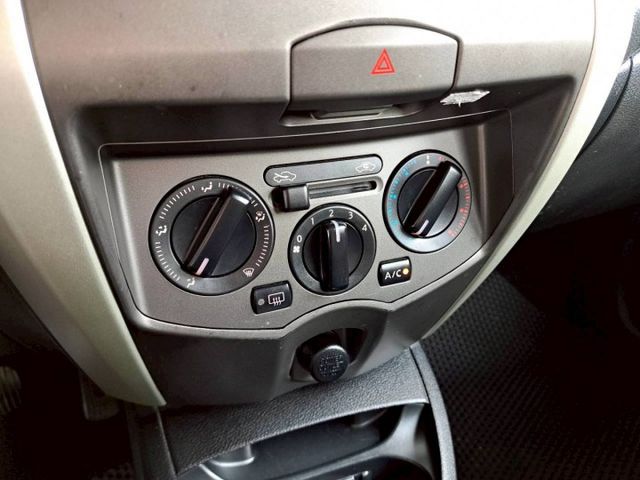 『實車實圖 實車實價』TCS 行家皮椅版配備齊全 一手車氣氛佳 品質保證 寶佳汽車歡迎您來電  第11張相片