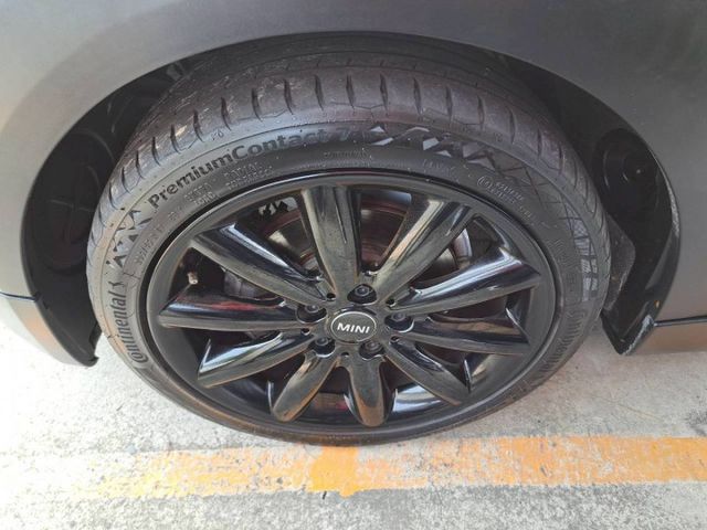 『實車實圖 實車實價』IK TV GPS TCS ONE版配備齊全 一手車氣氛佳 品質保證 寶佳汽車歡迎您來電  第15張相片