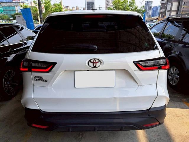 『實車實圖 實車實價』IK ACC LEDS TCS PVM 酷勁版配備齊全 一手車氣氛佳 品質保證 寶佳汽車歡迎您來電  第17張相片