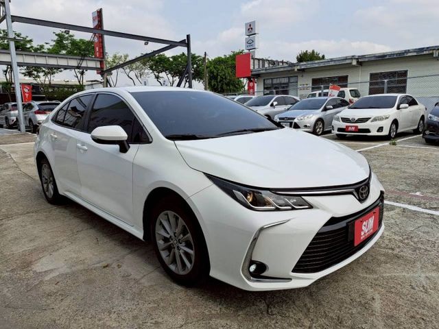 『實車實圖 實車實價』ACC LWDS TCS TPMS 豪華版配備齊全 一手車氣氛佳 品質保證 寶佳汽車歡迎您來電  第3張相片