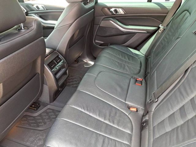 『實車實圖 實車實價』5AU IK ACC LWDS TCS25D版配備齊全 一手車氣氛佳 品質保證 寶佳汽車歡迎您來電  第5張相片