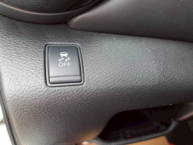 『實車實圖 實車實價』IK ACC LWDS TCS 環景旗艦版配備齊全 一手車氣氛佳 品質保證 寶佳汽車歡迎您來電  第10張相片