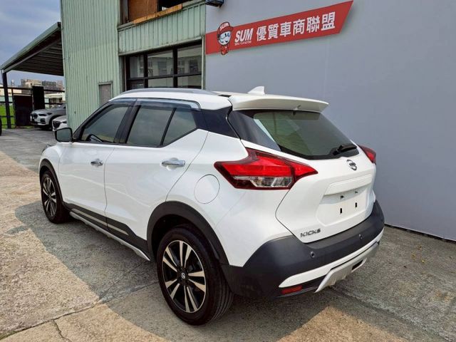 『實車實圖 實車實價』IK ACC LWDS TCS 環景旗艦版配備齊全 一手車氣氛佳 品質保證 寶佳汽車歡迎您來電  第15張相片