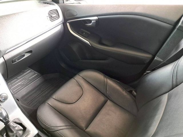 『實車實圖 實車實價』IK ACC LWDS TCS 運動版配備齊全 一手車氣氛佳 品質保證 寶佳汽車歡迎您來電  第9張相片