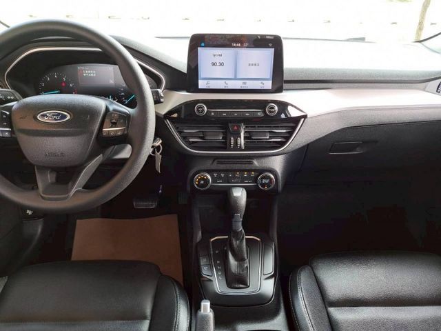 『實車實圖 實車實價』成真版配備齊全 一手車氣氛佳 品質保證 寶佳汽車歡迎您來電  第8張相片