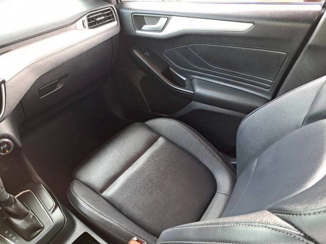 『實車實圖 實車實價』成真版配備齊全 一手車氣氛佳 品質保證 寶佳汽車歡迎您來電  第9張相片