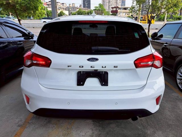 『實車實圖 實車實價』成真版配備齊全 一手車氣氛佳 品質保證 寶佳汽車歡迎您來電  第16張相片