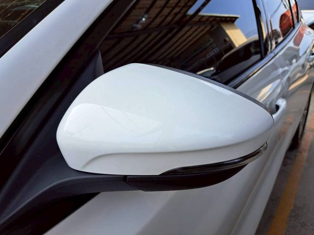 『實車實圖 實車實價』成真版配備齊全 一手車氣氛佳 品質保證 寶佳汽車歡迎您來電  第19張相片