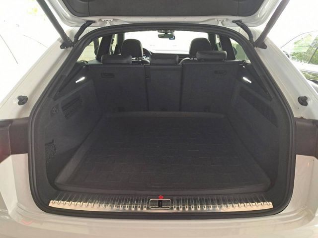 『實車實圖 實車實價』IK ACC LWDS TCS QS-LINE版配備齊全 一手車氣氛佳品質保證 寶佳汽車歡迎您來電  第15張相片