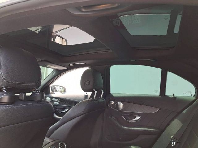 『實車實圖 實車實價』IK ESP TCS BSM 防追撞 AMG版配備齊全 一手車氣氛佳 品質保證 寶佳汽車歡迎您來電  第10張相片