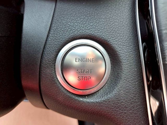 『實車實圖 實車實價』IK ESP TCS BSM 防追撞 AMG版配備齊全 一手車氣氛佳 品質保證 寶佳汽車歡迎您來電  第12張相片