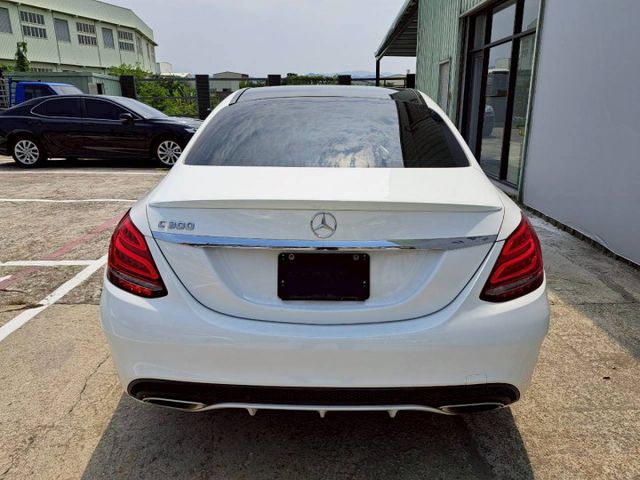 『實車實圖 實車實價』IK ESP TCS BSM 防追撞 AMG版配備齊全 一手車氣氛佳 品質保證 寶佳汽車歡迎您來電  第17張相片