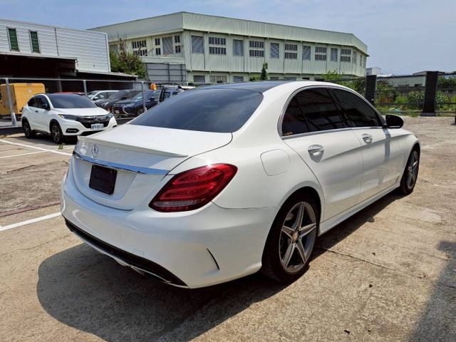 『實車實圖 實車實價』IK ESP TCS BSM 防追撞 AMG版配備齊全 一手車氣氛佳 品質保證 寶佳汽車歡迎您來電  第18張相片