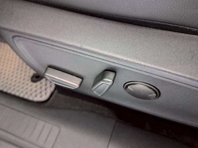 『實車實圖 實車實價』IK ACC LWDS TCS BSM GPS版配備齊全 一手車氣氛佳品質保證 寶佳汽車歡迎您來電  第14張相片