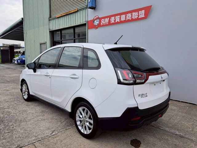 『實車實圖 實車實價』IK GPS TV TCS 電尾門 輕鬆版配備齊全 一手車氣氛佳 品質保證 寶佳汽車歡迎您來電  第16張相片