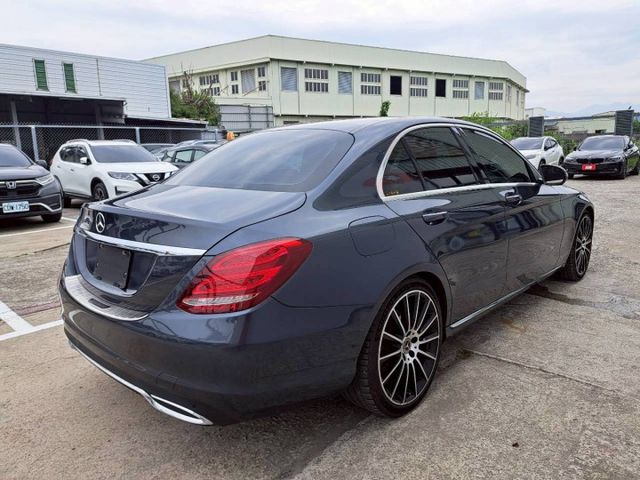 『實車實圖 實車實價』IK TCS BSM 雙電動椅 TPMS 配備齊全 一手車氣氛佳 品質保證 寶佳汽車歡迎您來電  第13張相片
