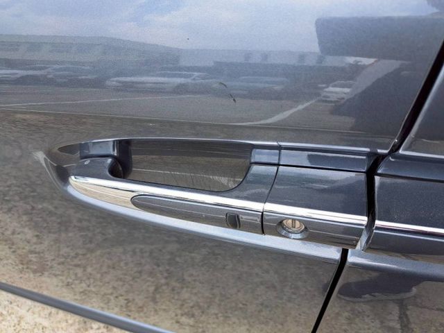『實車實圖 實車實價』IK 360環景 TCS ESP 8人座配備齊全 一手車 氣氛佳 品質保證 寶佳汽車歡迎您來電  第19張相片