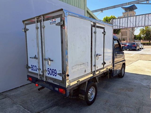 『實車實圖 實車實價』-20C冷凍廂 TCS 配備齊全 一手車 氣氛佳 品質保證 寶佳汽車歡迎您來電  第18張相片