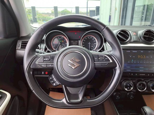 『實車實圖 實車實價』IK 多功能影音組 頂級配備齊全 一手車 氣氛佳 品質保證 寶佳汽車歡迎您來電  第7張相片