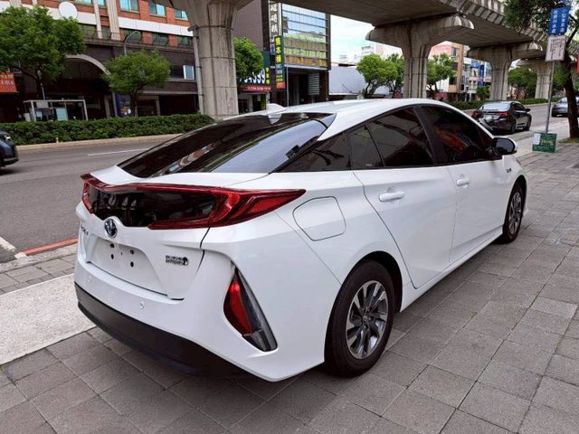 『實車實圖 實車實價』IK ACC LDWS BSM TPMS頂級配備齊全 一手車 氣氛佳 品質保證 寶佳汽車歡迎您來電  第18張相片