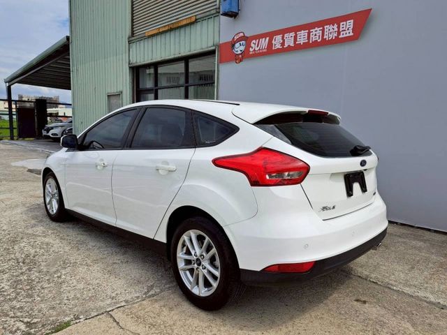 『實車實圖 實車實價』F1手自快撥 GPS TV TCS 時尚版配備齊全 一手車氣氛佳 品質保證 寶佳汽車歡迎您來電  第15張相片