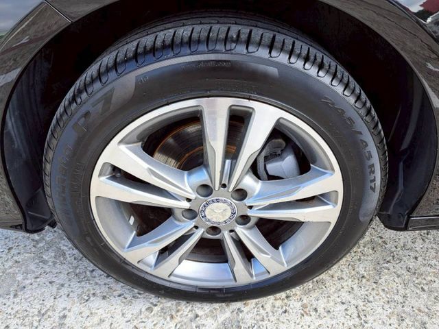 『實車實圖 實車實價』 正一手車 氣氛佳 非惡操車款 第三方專業認證原廠專業保固 寶佳汽車歡迎您來電  第20張相片