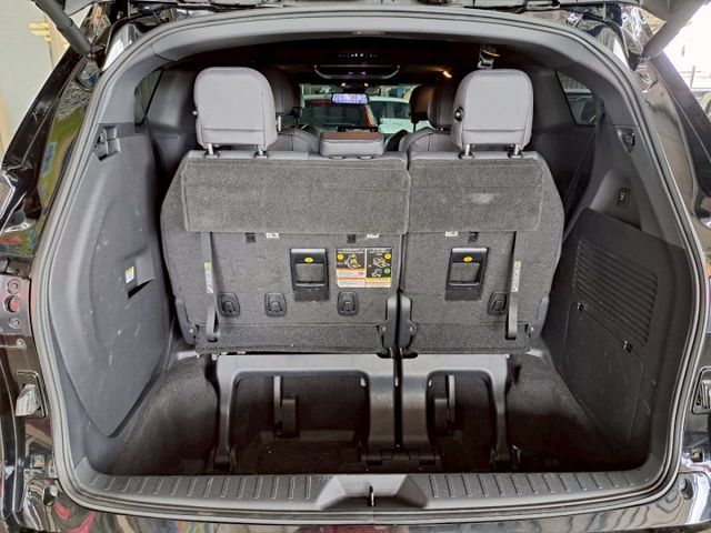 『實車實圖 實車實價』IK ACC LWDS TCS XSE版配備齊全 一手車氣氛佳 品質保證 寶佳汽車歡迎您來電  第15張相片