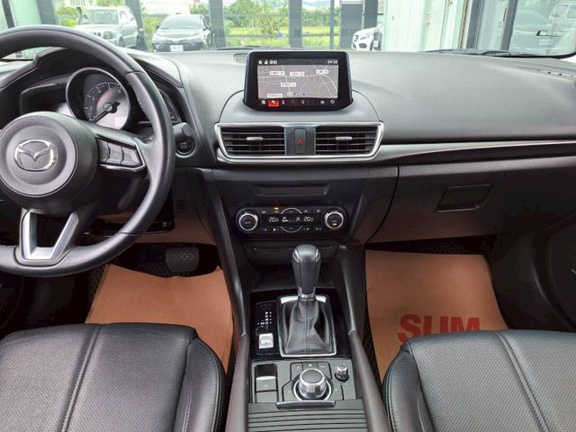 『實車實圖 實車實價』IK F1快撥 電動椅 旗艦版配備齊全 一手車氣氛佳 品質保證 寶佳汽車歡迎您來電  第8張相片