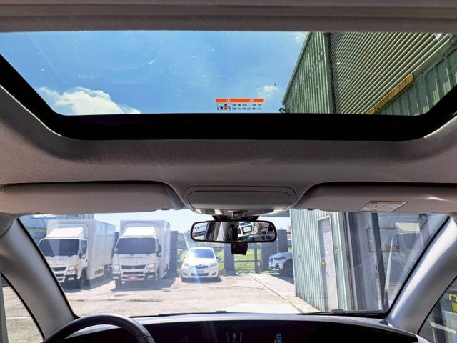 『實車實圖 實車實價』IK 360環景 雙電滑門 旗艦版配備齊全 一手車氣氛佳 品質保證 寶佳汽車歡迎您來電  第11張相片