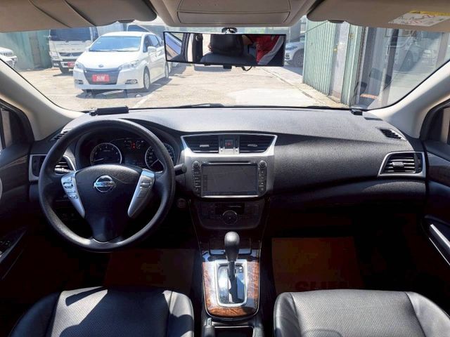 『實車實圖 實車實價』IK GPS TV TCS 豪華版配備齊全 一手車氣氛佳 品質保證 寶佳汽車歡迎您來電  第6張相片