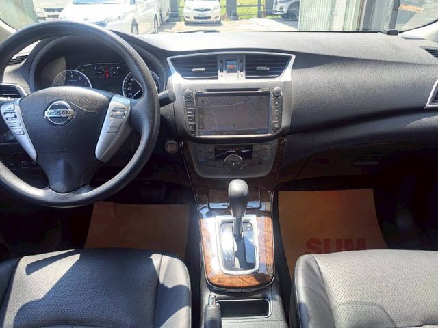 『實車實圖 實車實價』IK GPS TV TCS 豪華版配備齊全 一手車氣氛佳 品質保證 寶佳汽車歡迎您來電  第8張相片