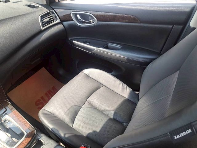 『實車實圖 實車實價』IK GPS TV TCS 豪華版配備齊全 一手車氣氛佳 品質保證 寶佳汽車歡迎您來電  第9張相片
