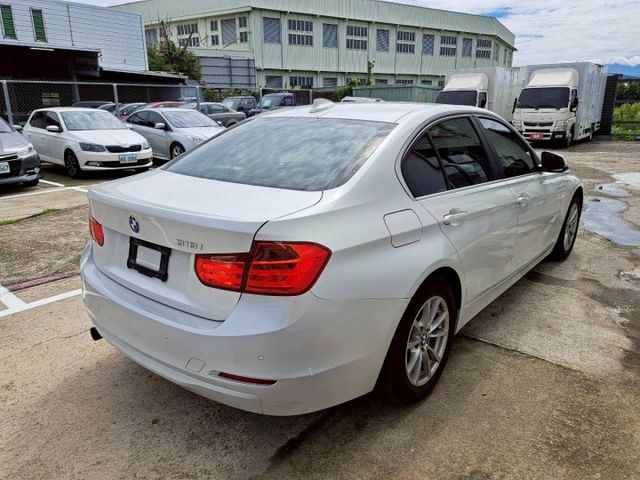 『實車實圖 實車實價』IK GPS TV 倒車顯影 ZA版配備齊全 一手車非惡操車 氣氛佳 品質保證 寶佳汽車歡迎您來電  第18張相片
