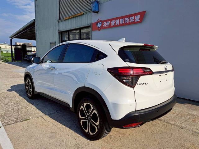 『實車實圖 實車實價』IK GPS TCS F1快撥 三向倒影 S版配備齊全 一手車氣氛佳 品質保證 寶佳汽車歡迎您來電  第15張相片