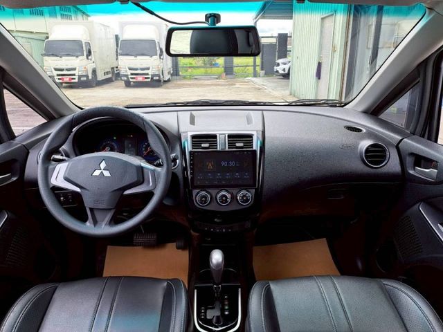 『實車實圖 實車實價』IK GPS TV TCS 電尾門版配備齊全 一手車氣氛佳 品質保證 寶佳汽車歡迎您來電  第6張相片