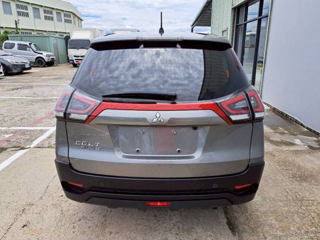 『實車實圖 實車實價』IK GPS TV TCS 電尾門版配備齊全 一手車氣氛佳 品質保證 寶佳汽車歡迎您來電  第16張相片
