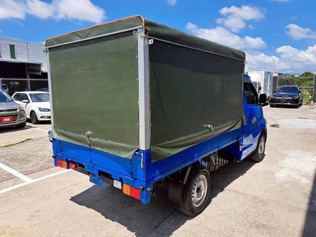 『實車實圖 實車實價』TCS ABS ESP LED 三面棚式對開配備齊全 一手車氣氛佳 品質保證 寶佳汽車歡迎您來電  第16張相片